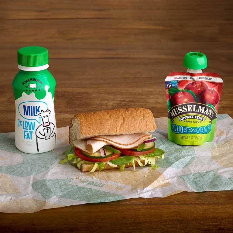 Subway restaurant in Monterey - photo 8