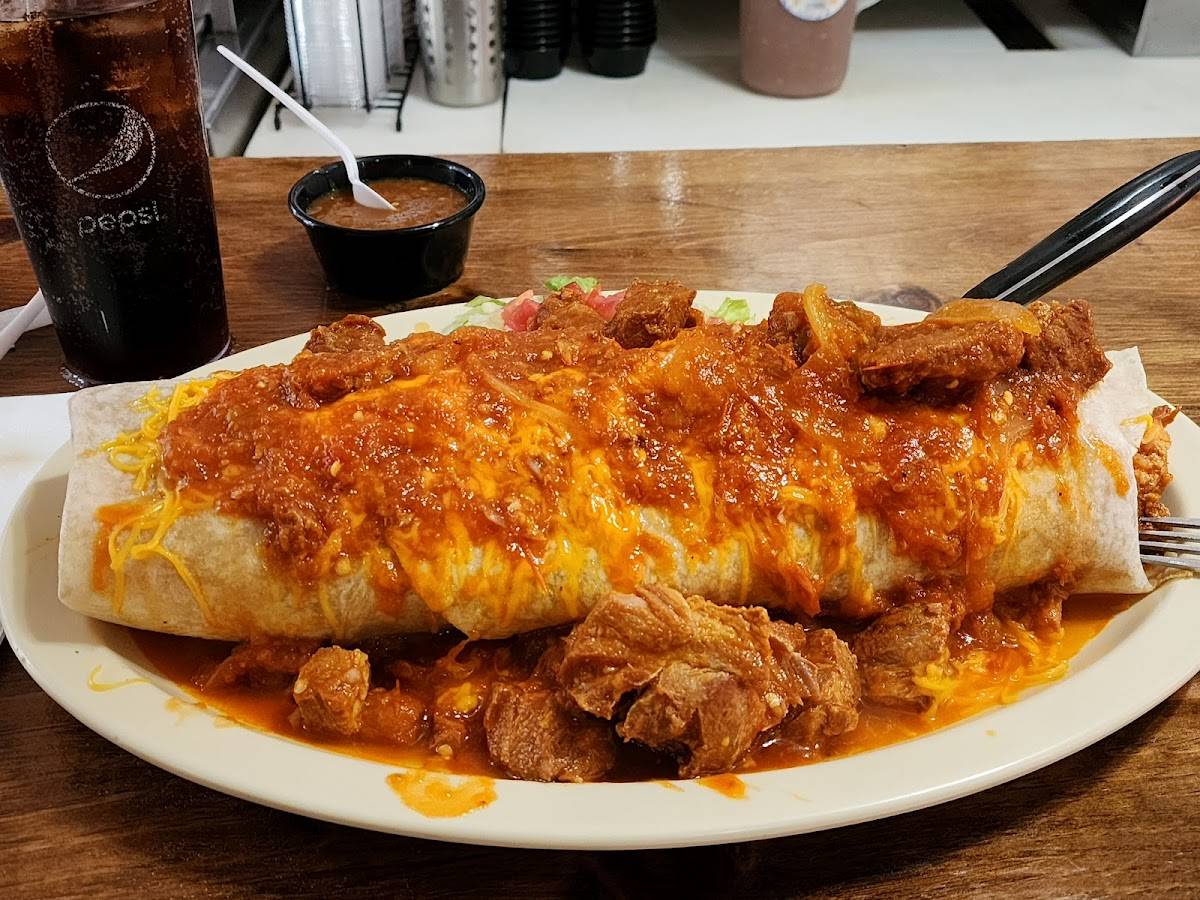 El Tepeyac Cafe restaurant in Los Angeles - photo 2