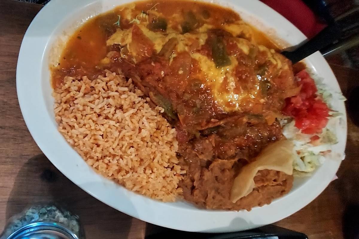 El Tepeyac Cafe restaurant in Los Angeles - photo 6