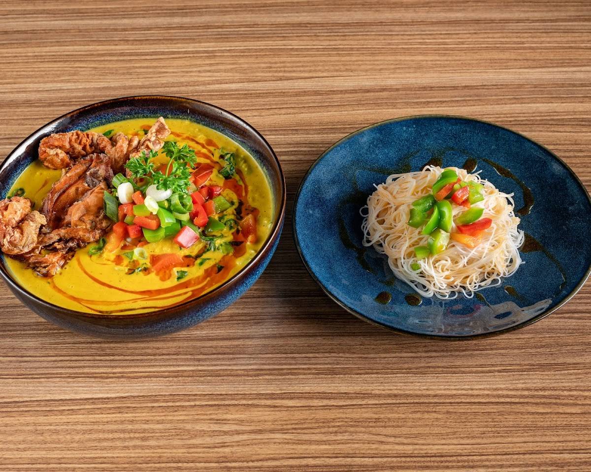 Chalong Thai Eatery restaurant in Houston - photo 5