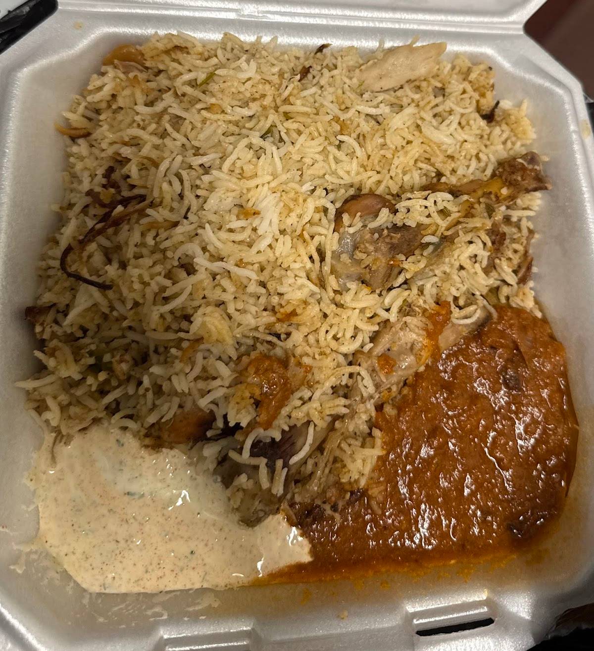 Curry Creations restaurant in Beaumont - photo 3