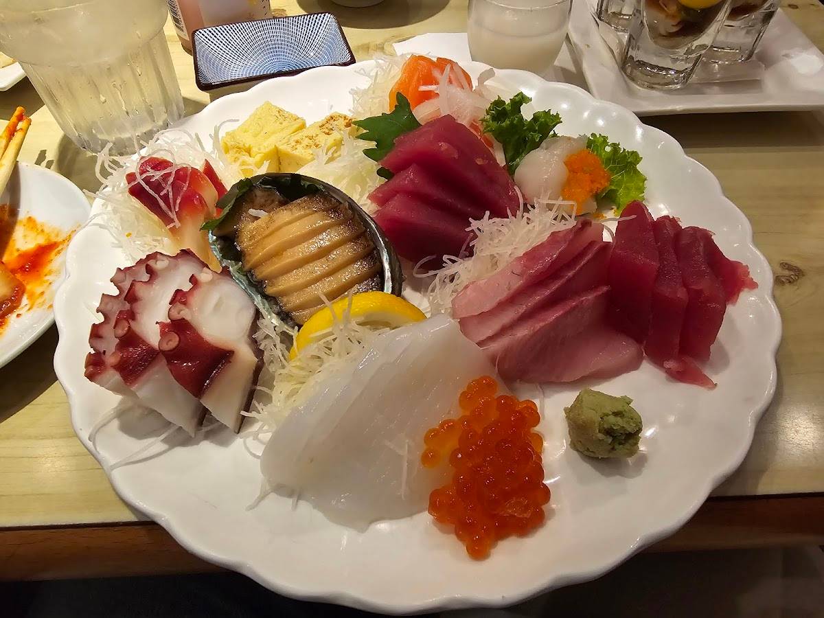 Yanagi Sushi restaurant in Honolulu - photo 6