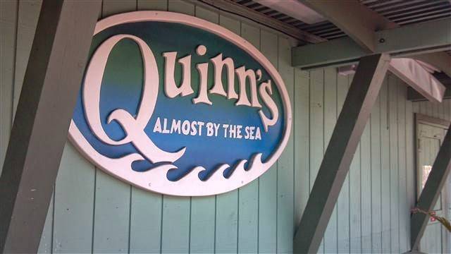 Quinn's Almost by the Sea restaurant in Kailua Kona - photo 3