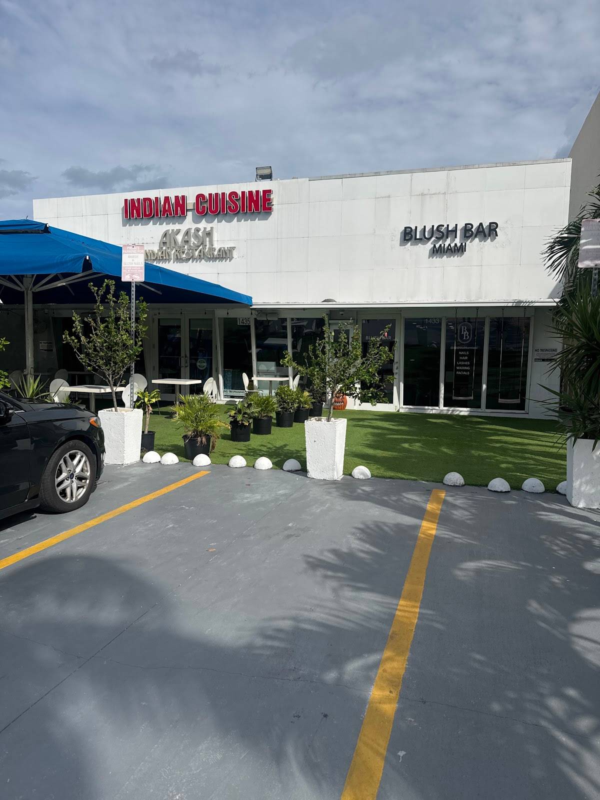 Akash Miami Beach restaurant in Miami Beach - photo 6