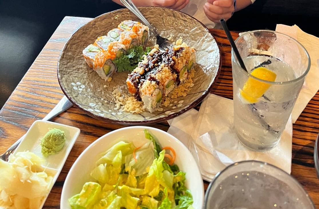 Aka Sushi House restaurant in Houston - photo 2