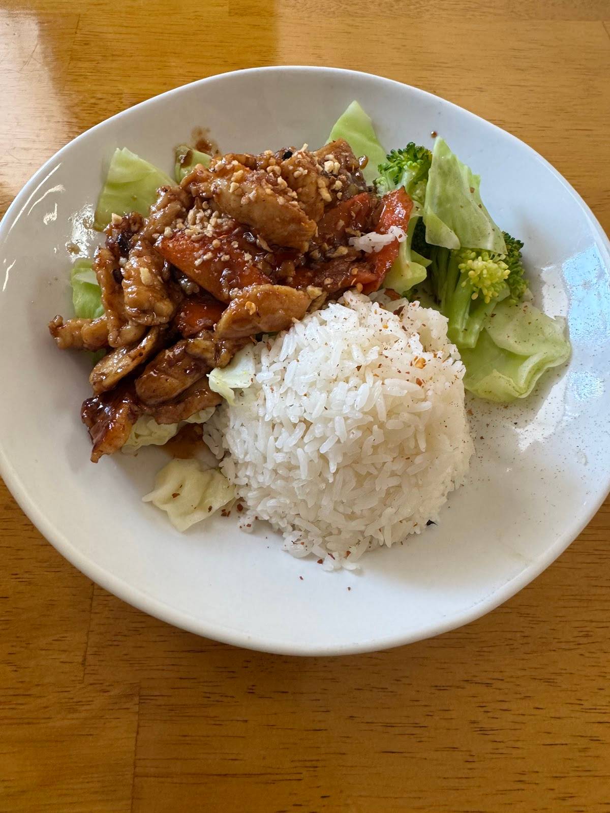 YU DE THAI Restaurant restaurant in Sparks - photo 6