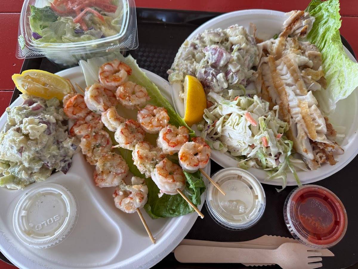 Malibu Seafood restaurant in Malibu - photo 4
