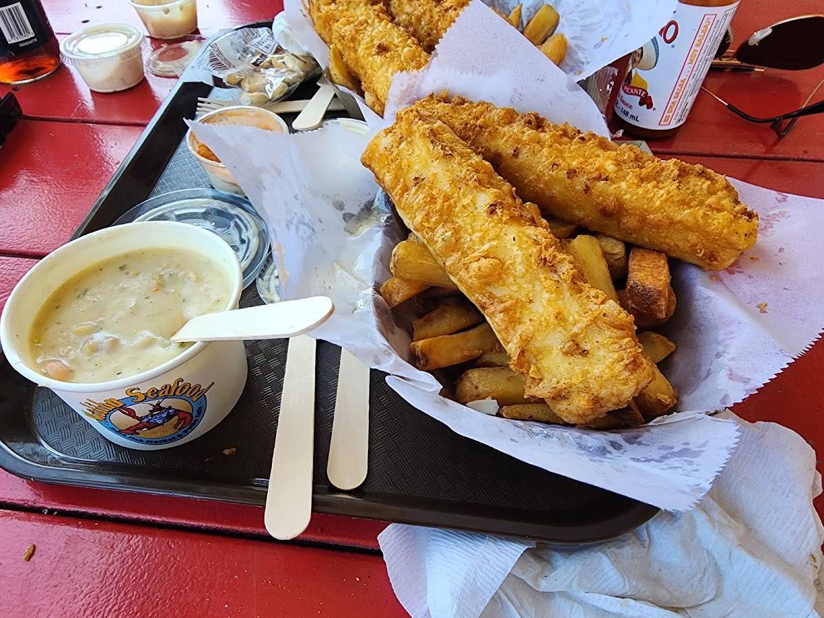 Malibu Seafood restaurant in Malibu - photo 5