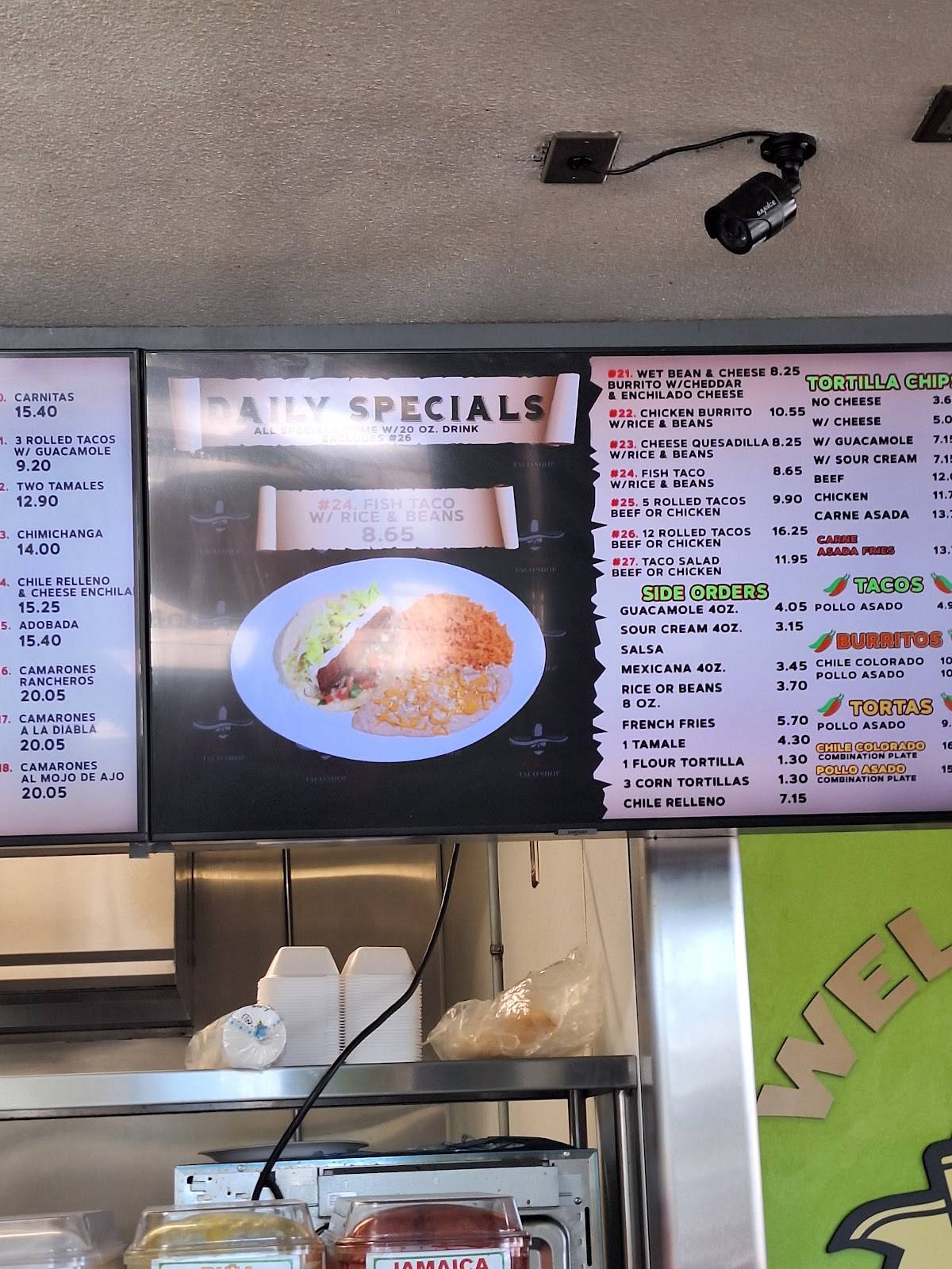 Roberto's Taco Shop restaurant in Reno - photo 3