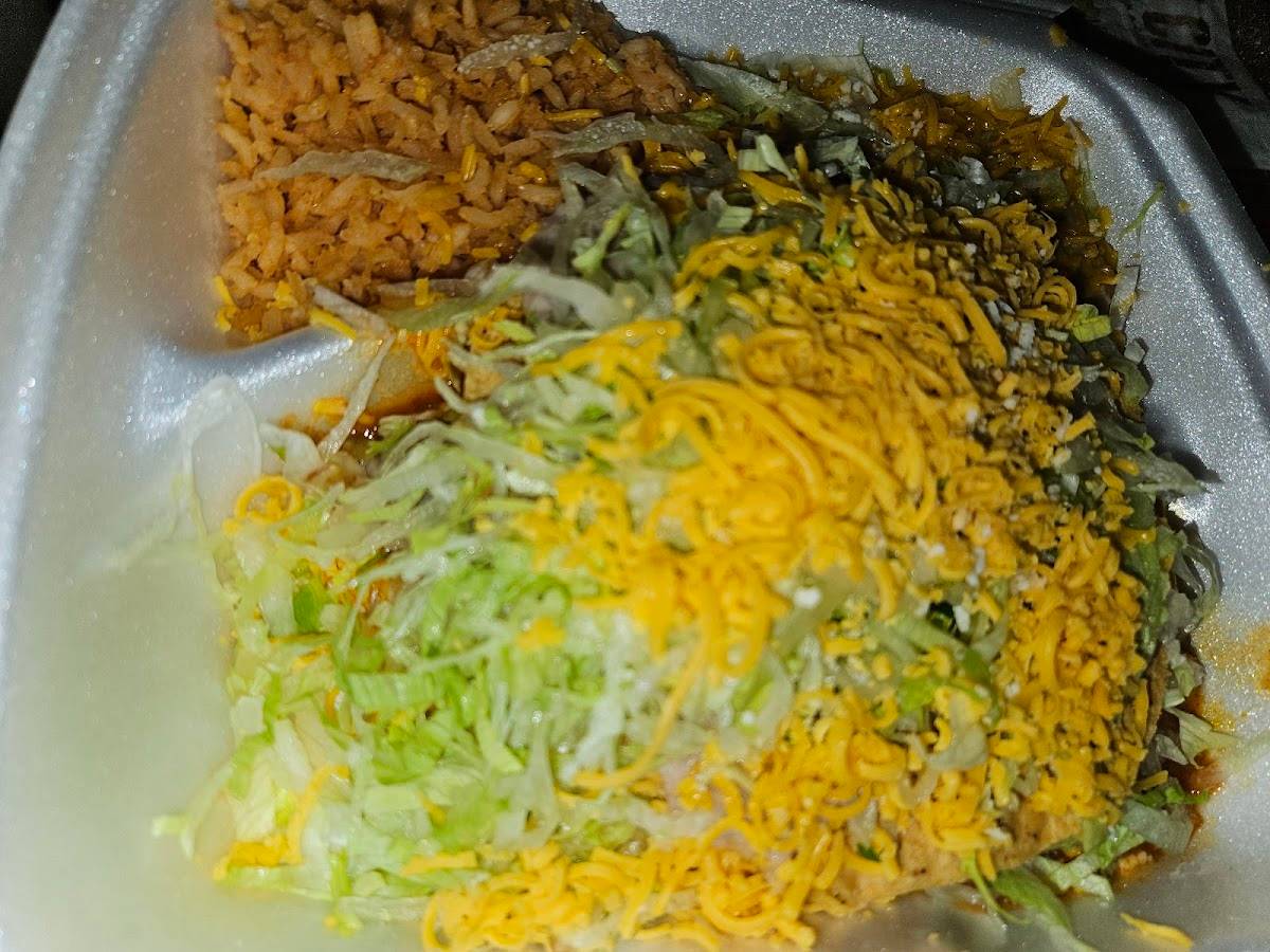 Roberto's Taco Shop restaurant in Reno - photo 6