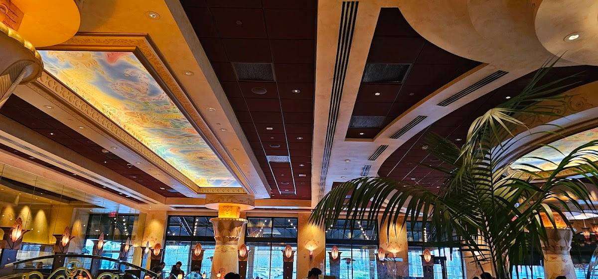 The Cheesecake Factory restaurant in Rancho Cucamonga - photo 2