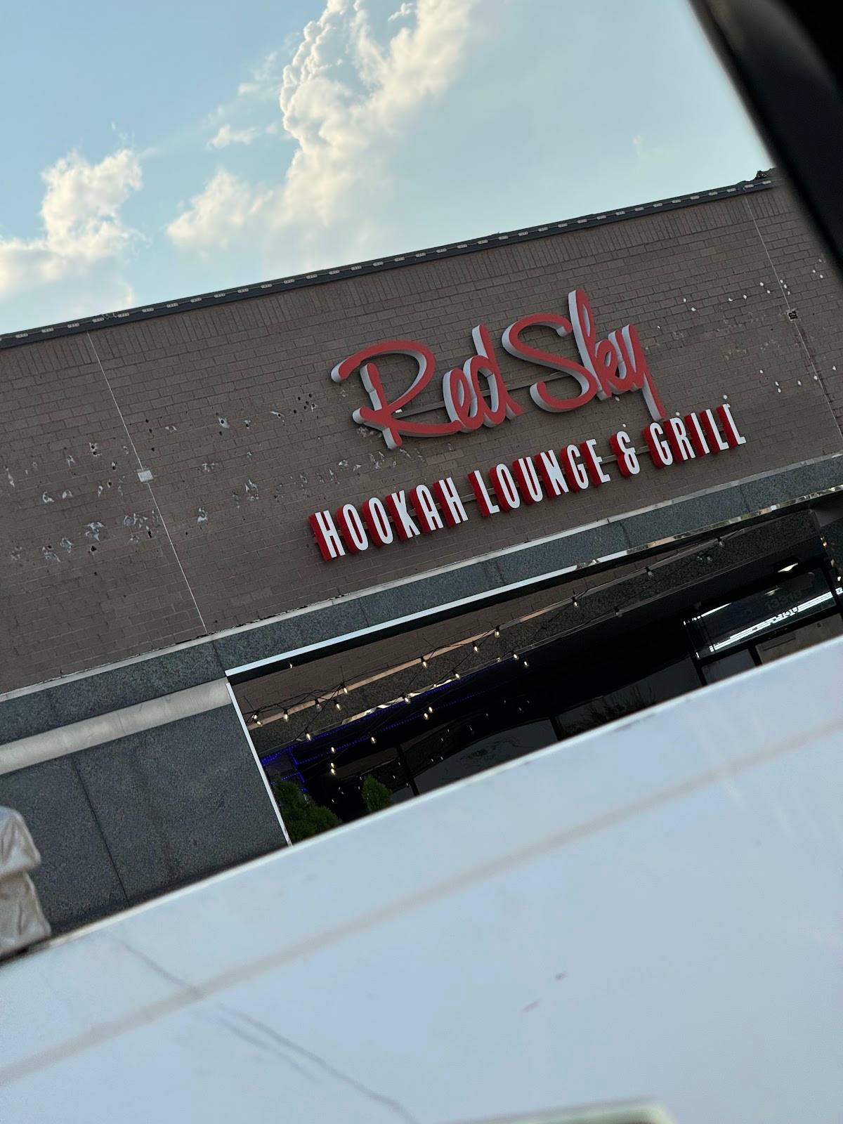 Red Sky Hookah Lounge Bar & Grill restaurant in Houston - photo 5