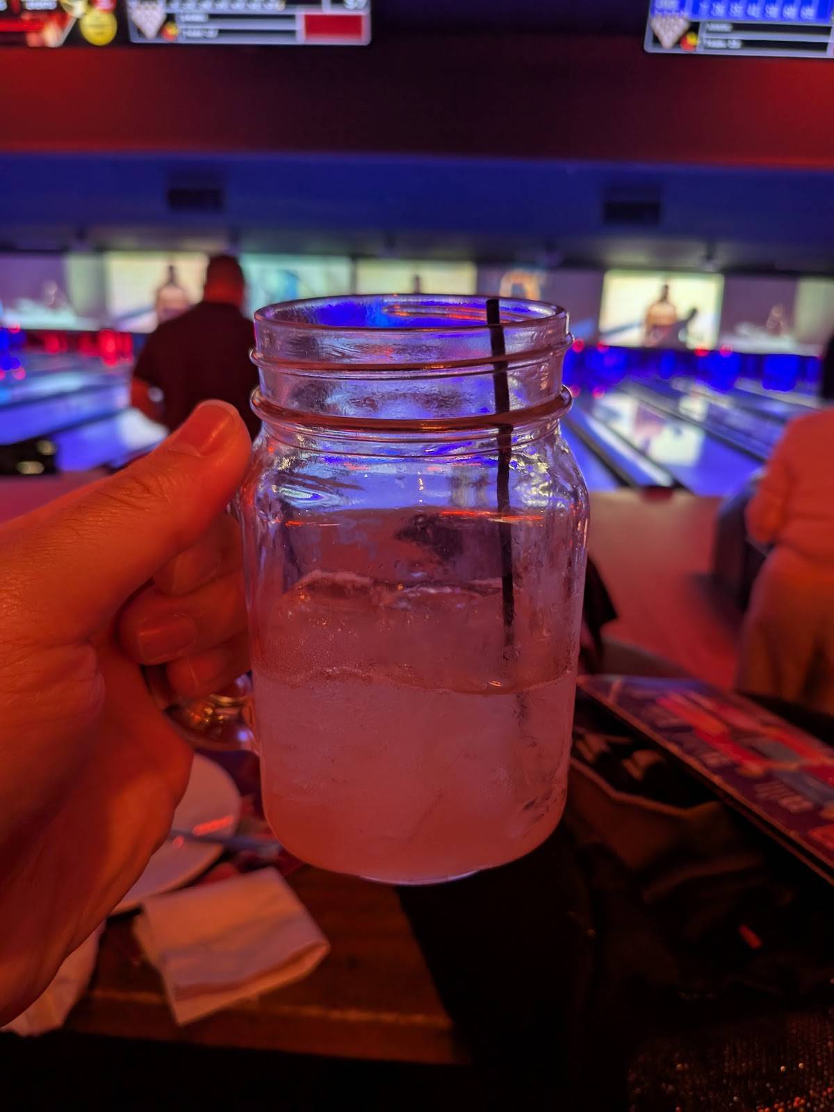 Lucky Strike Mar Vista restaurant in Los Angeles - photo 4