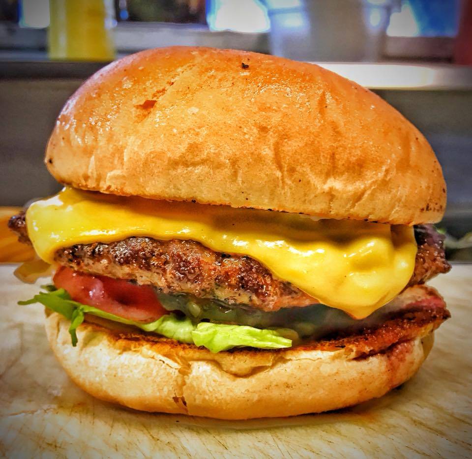 Bubba's Texas Burger Shack restaurant in Houston - photo 2