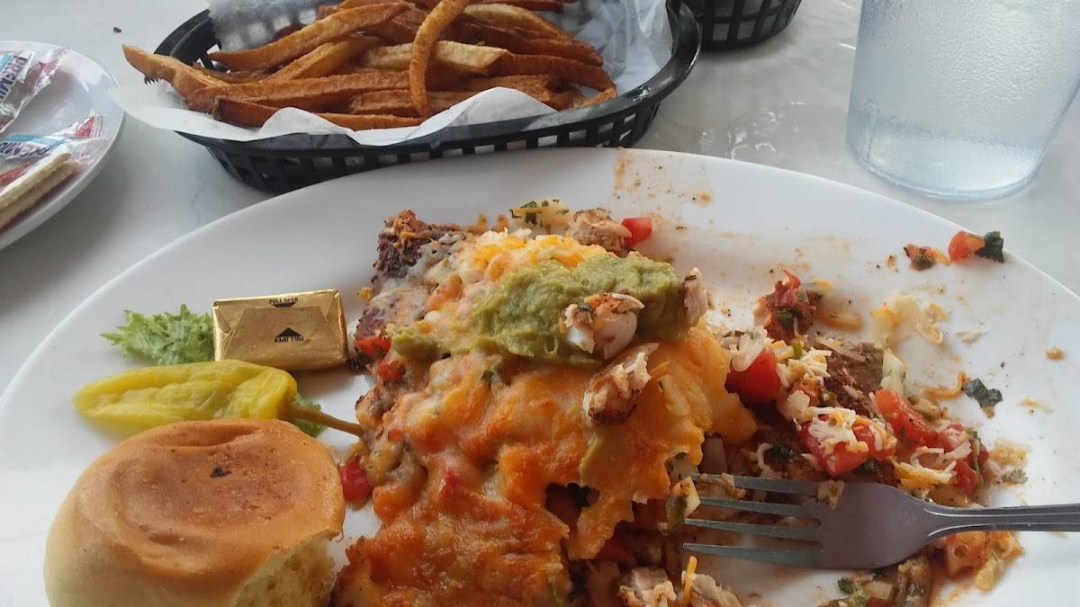 Mrs. Mac's Kitchen (Little) restaurant in Key Largo - photo 3