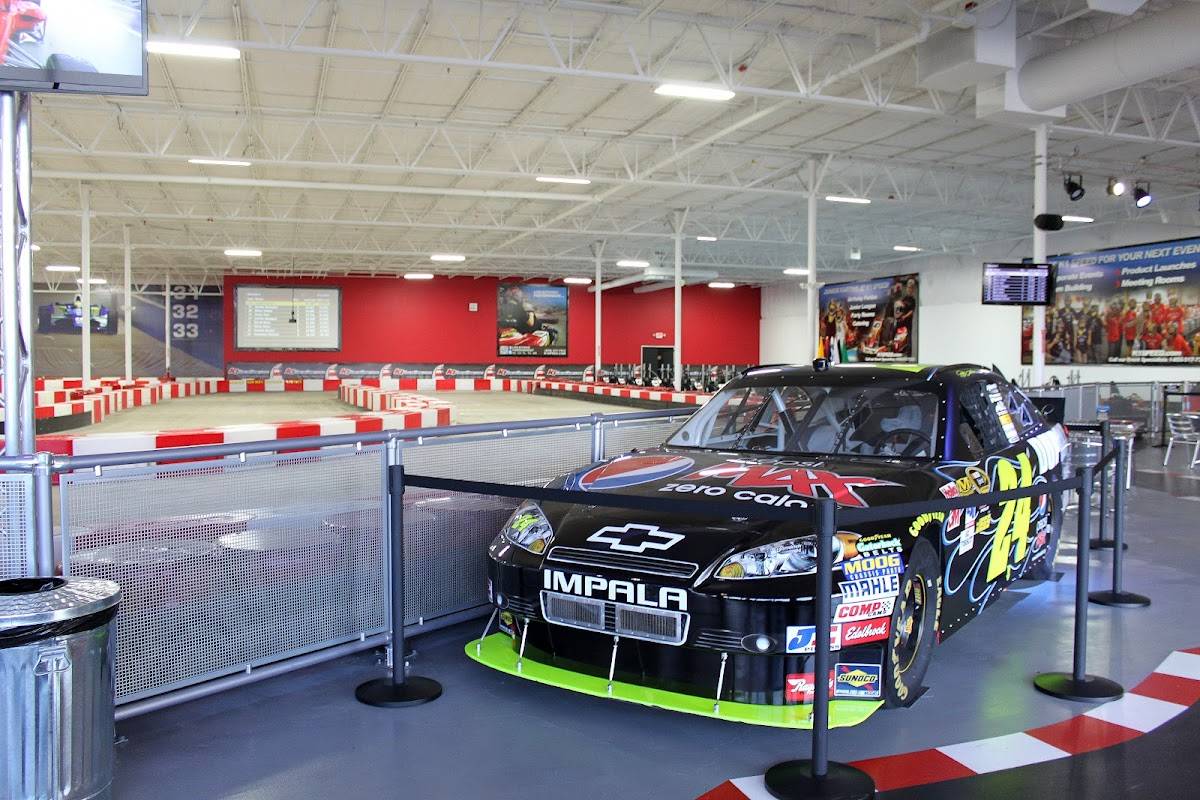 K1 Speed - Indoor Go Karts, Corporate Event Venue, Team Building Activities restaurant in Houston - photo 3