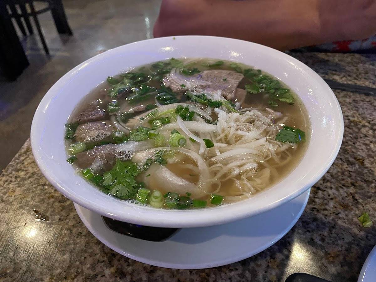Phở Orchid Restaurant restaurant in Metairie - photo 5