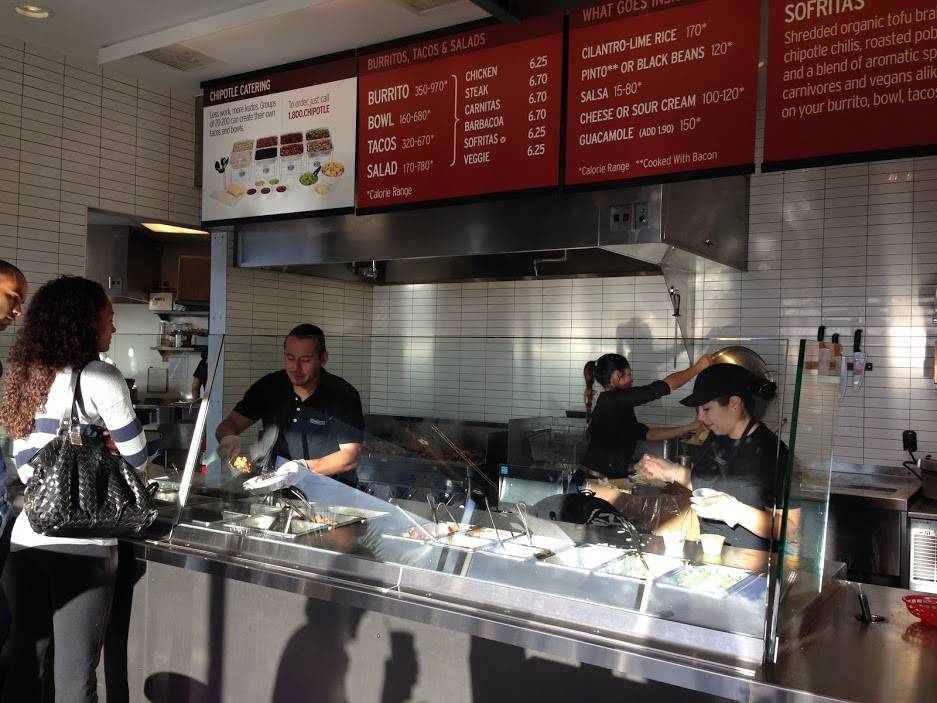 Chipotle Mexican Grill restaurant in Culver City - photo 4
