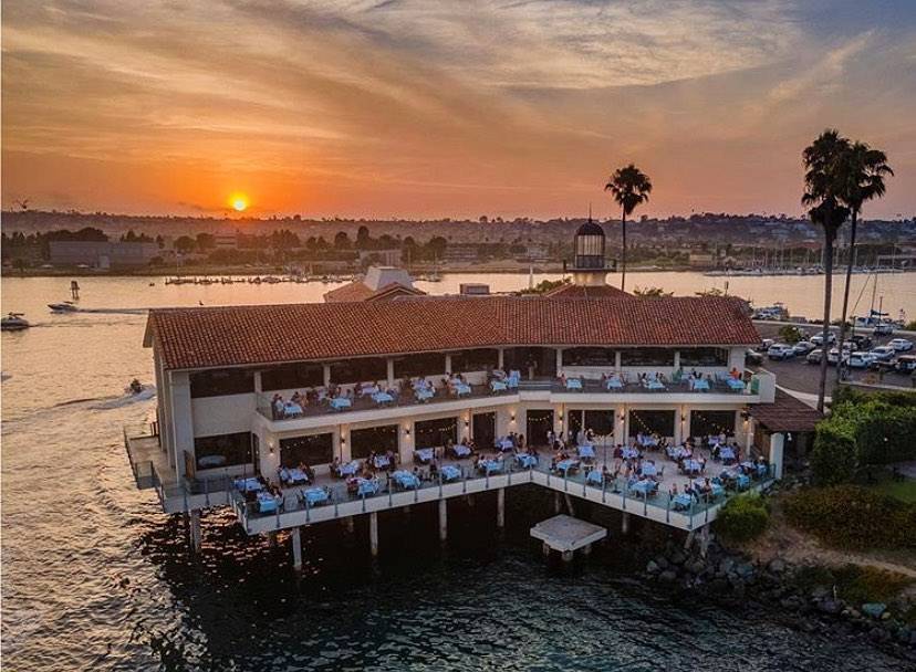 Tom Ham's Lighthouse restaurant in San Diego - photo 4