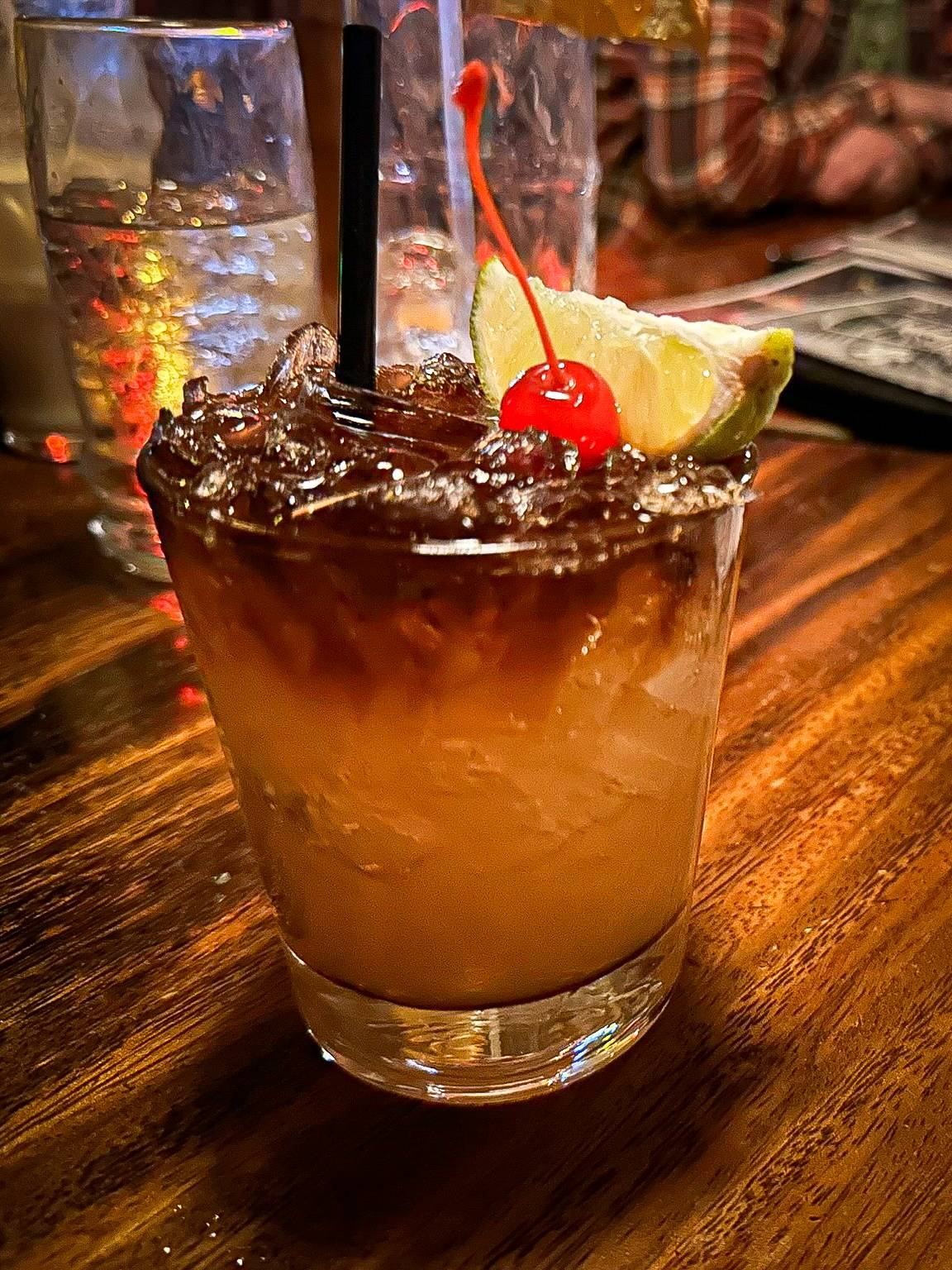 Kon Tiki Restaurant & Lounge restaurant in Tucson - photo 3