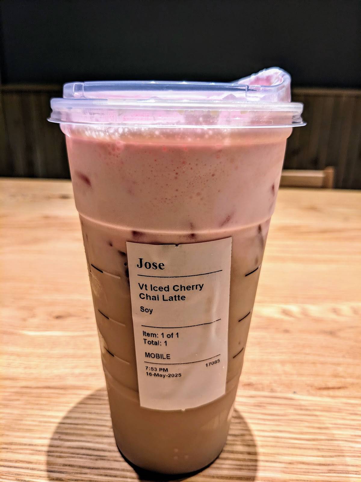 Starbucks Coffee Company restaurant in Houston - photo 4