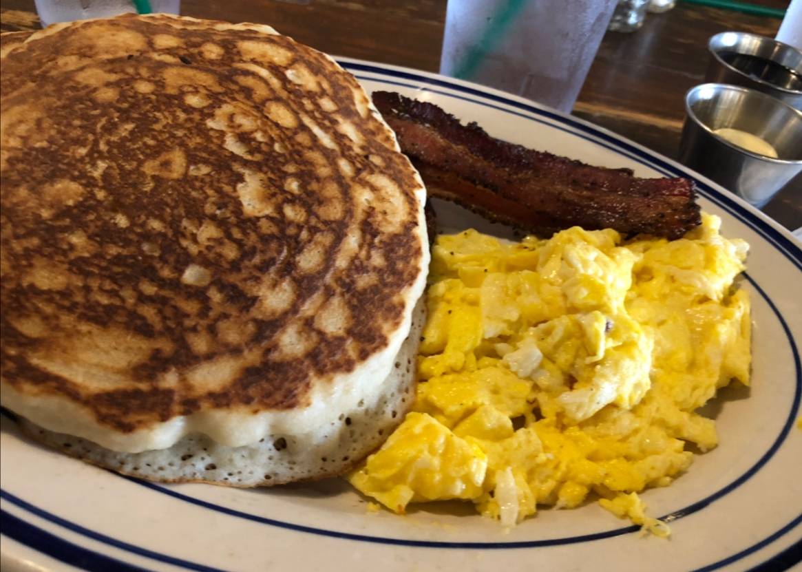 The Buffalo Grille restaurant in Houston - photo 4