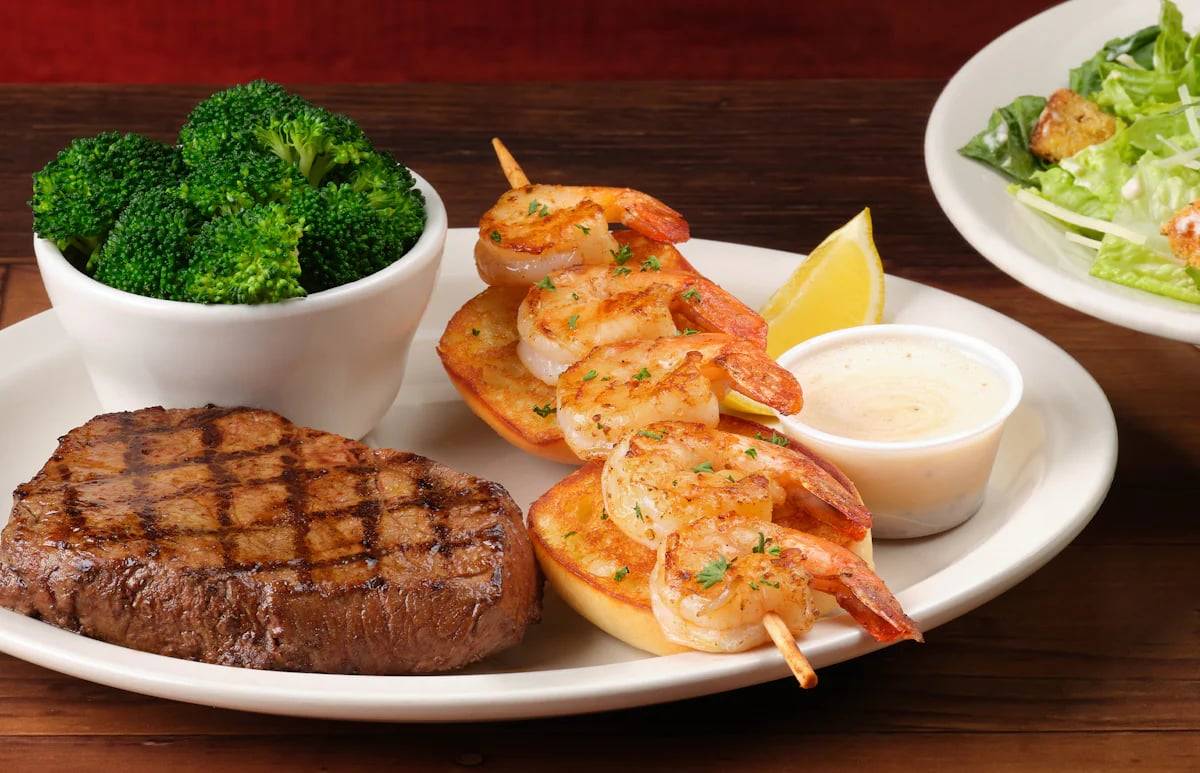Texas Roadhouse restaurant in Harvey - photo 3