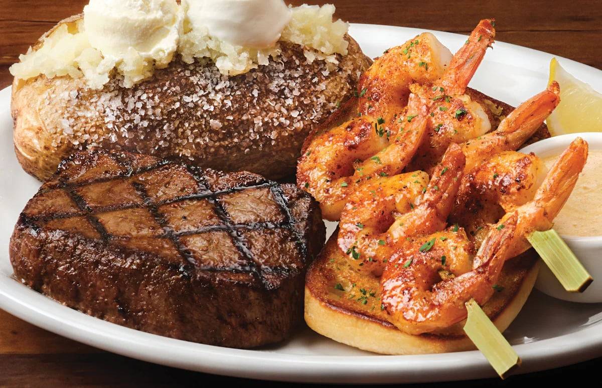 Texas Roadhouse restaurant in Harvey - photo 5