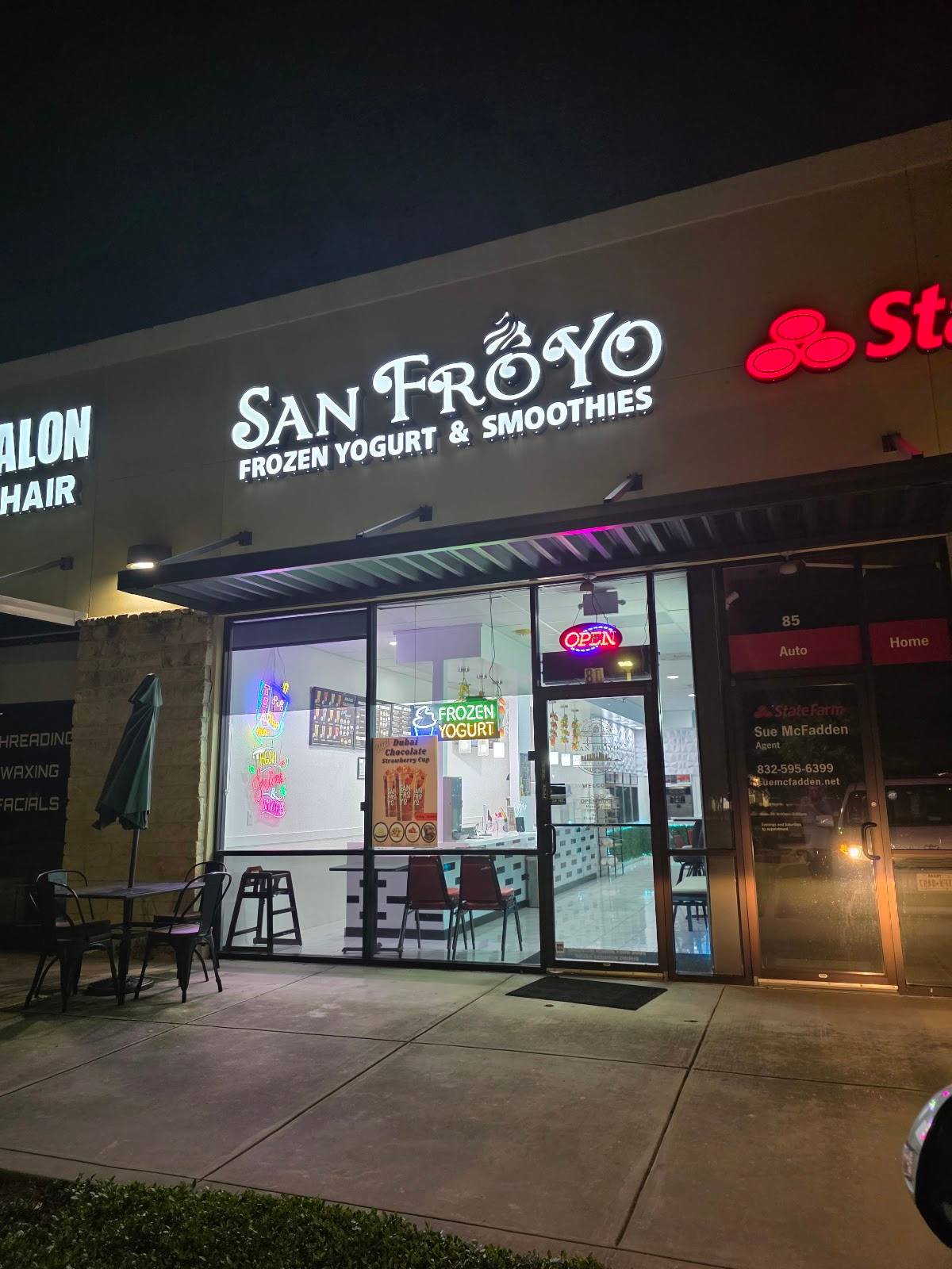 San Froyo restaurant in Richmond - photo 3