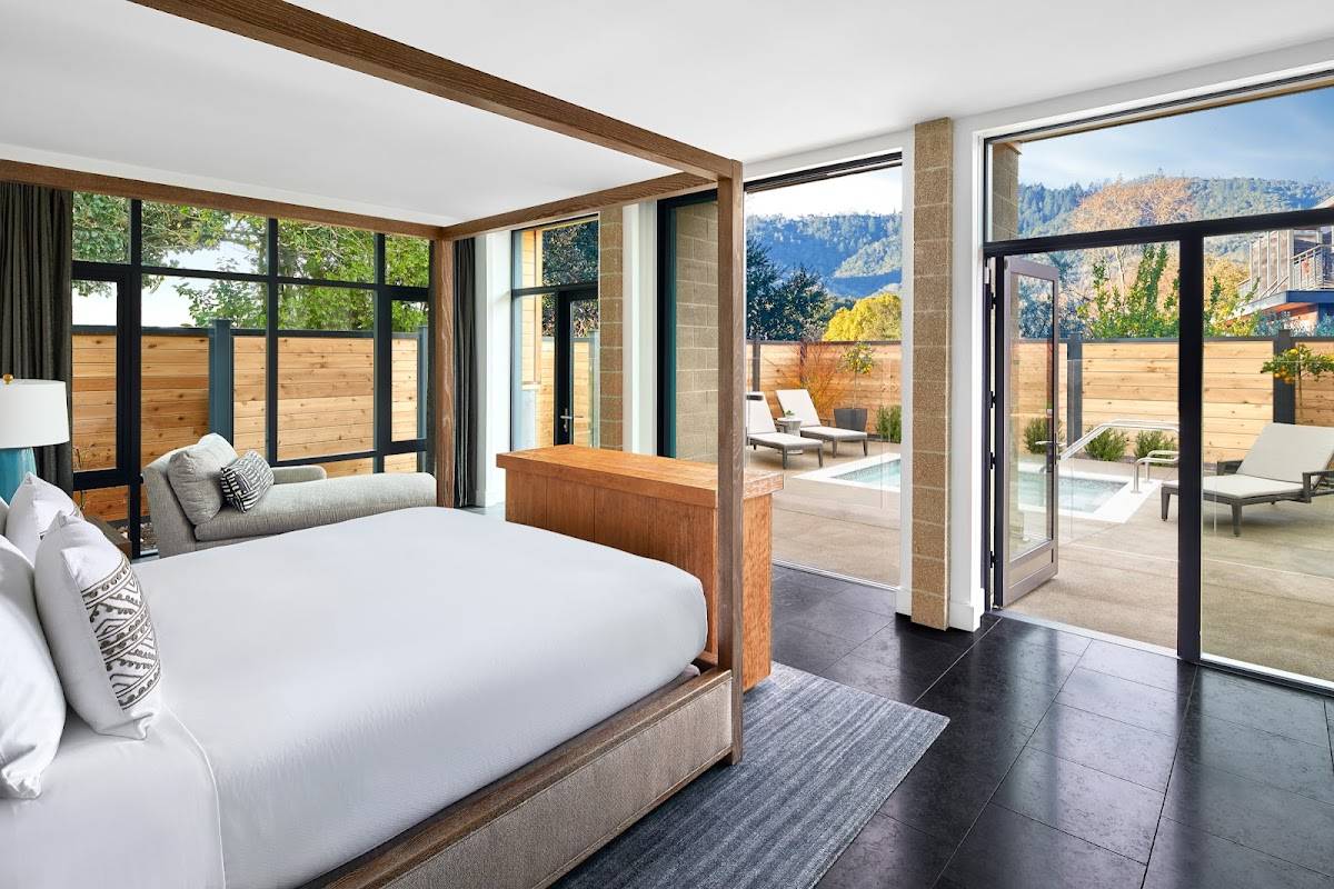 Bardessono Hotel and Spa restaurant in Yountville - photo 2