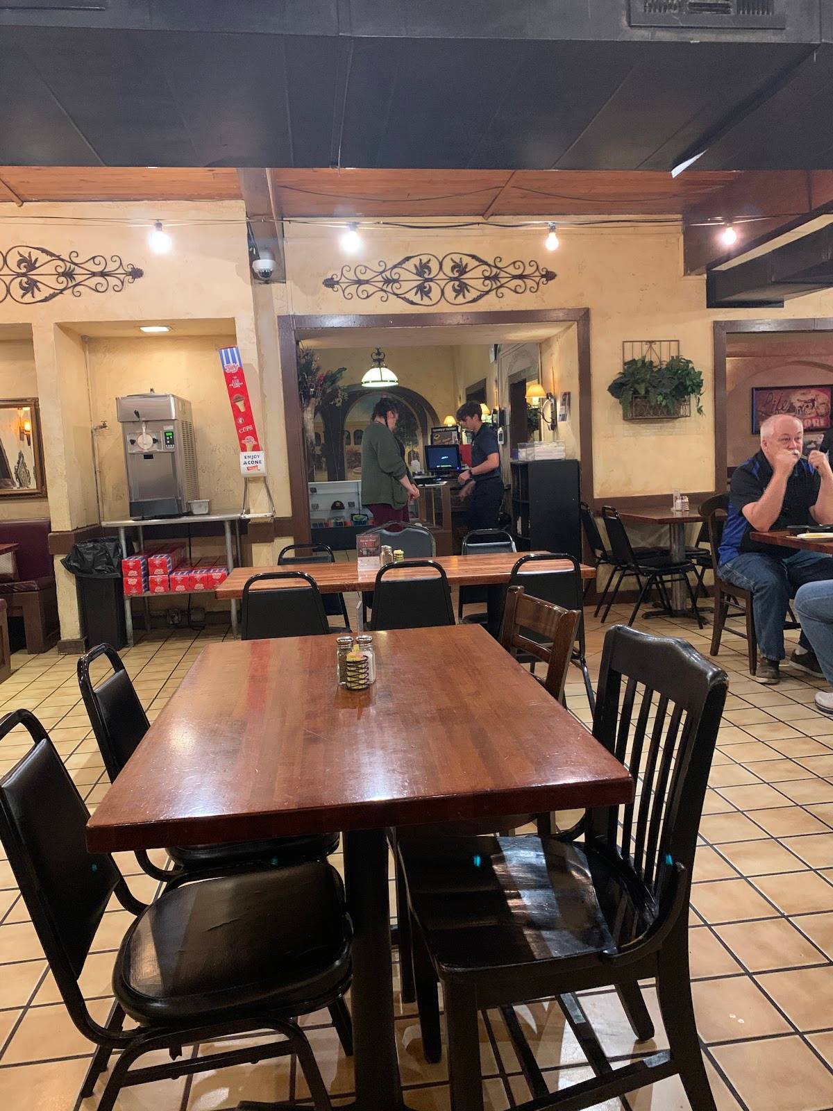 El Toro Mexican Restaurant - La Porte restaurant in La Porte - photo 5