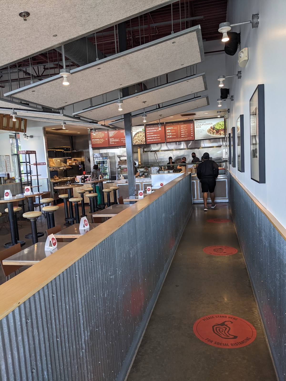 Chipotle Mexican Grill restaurant in Houston - photo 4