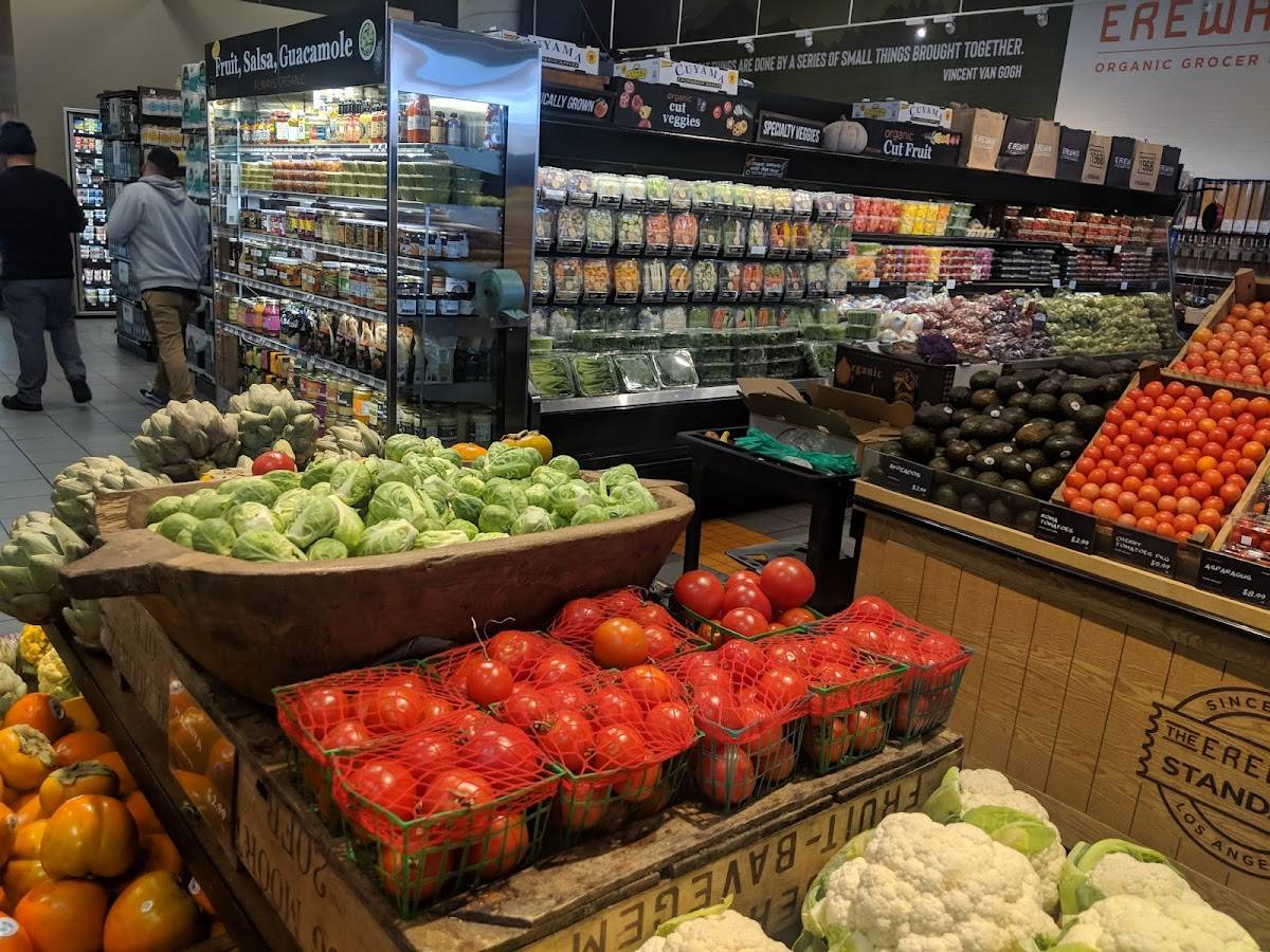 Erewhon Grove restaurant in Los Angeles - photo 5