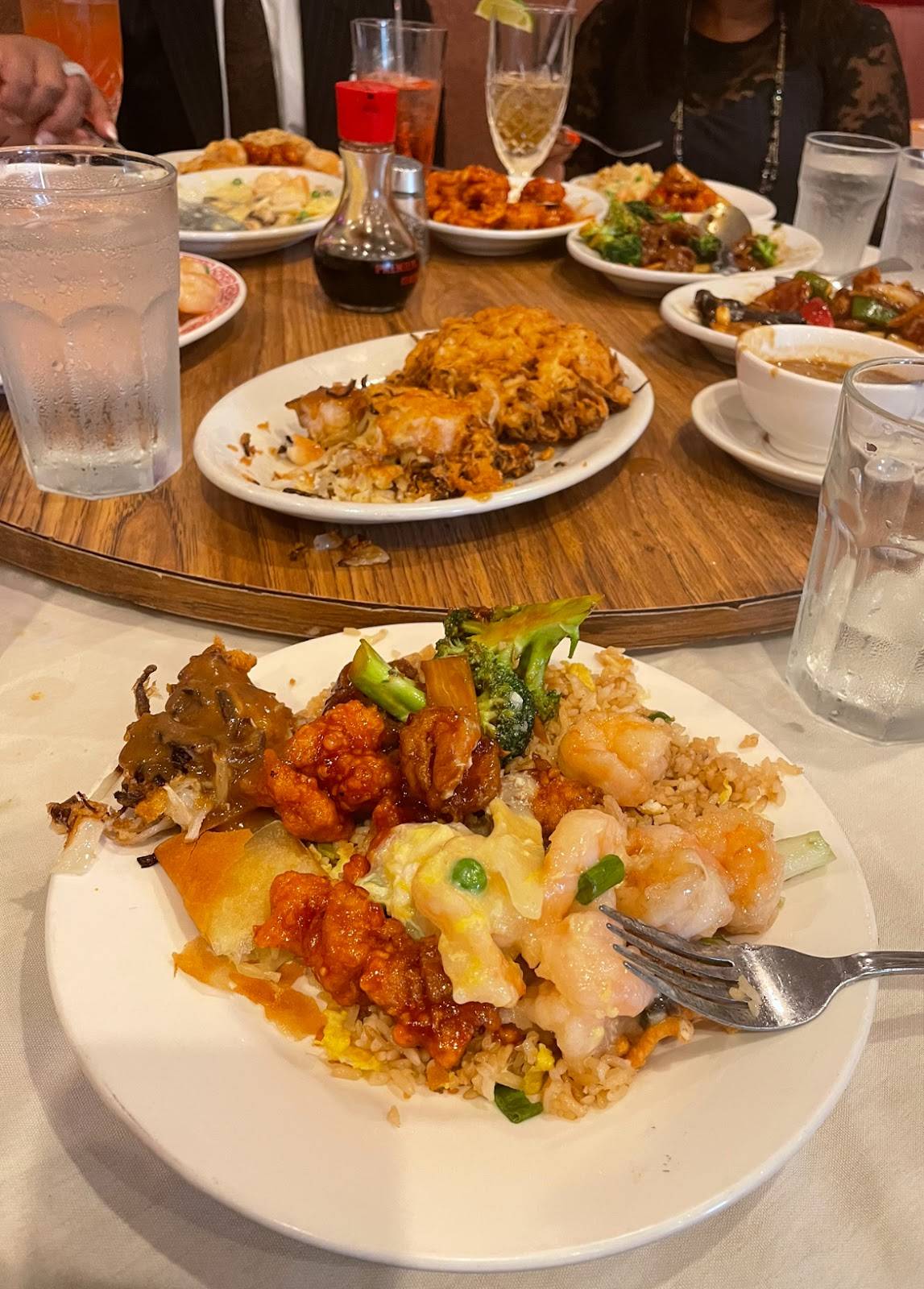 Fu's Palace Restaurant restaurant in Los Angeles - photo 3