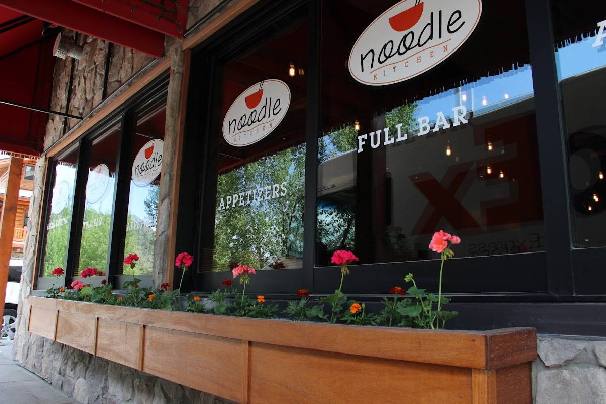 Noodle Kitchen restaurant in Jackson - photo 5