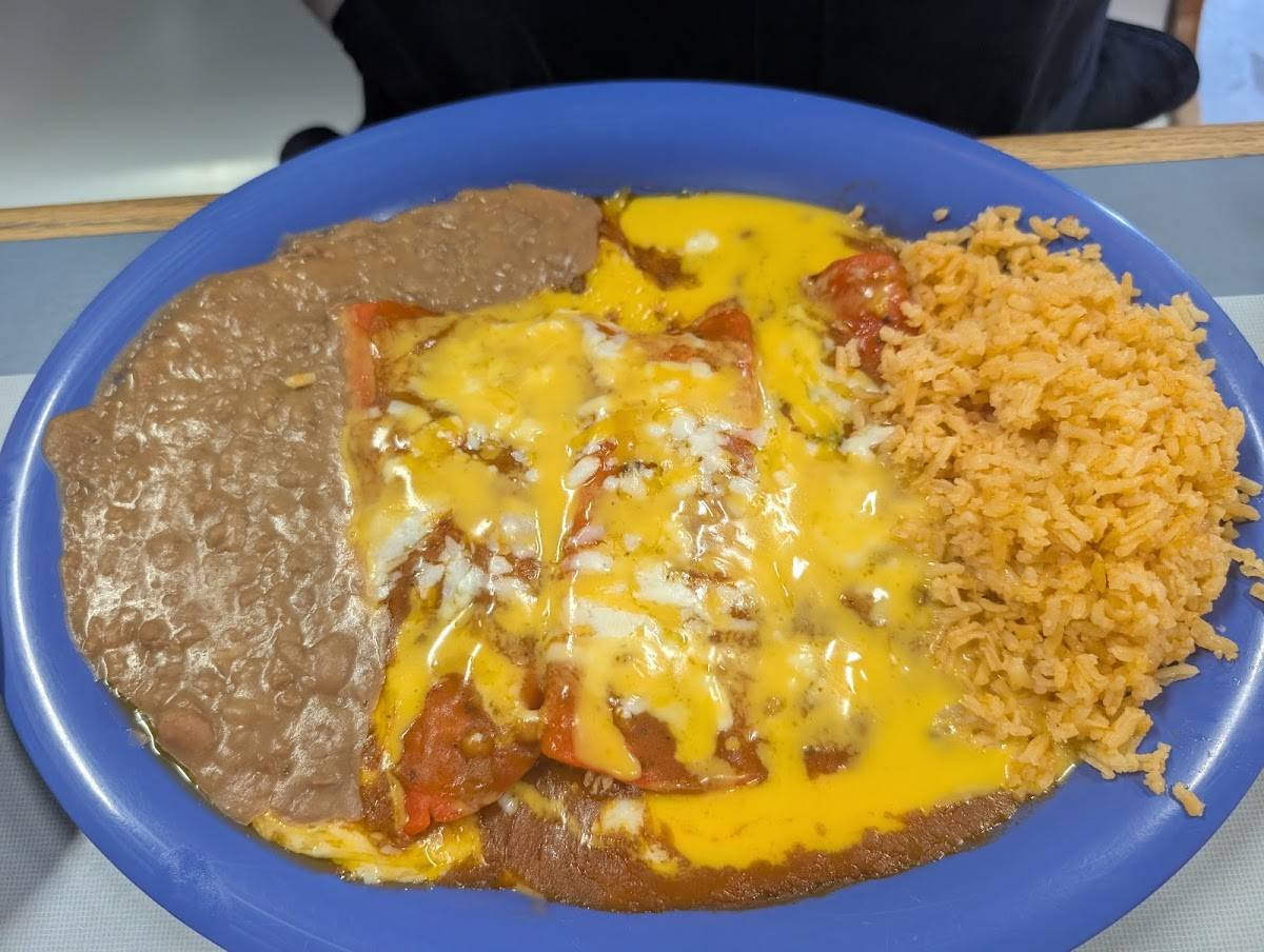 Carmelo's Mexican Grill restaurant in Sugar Land - photo 4