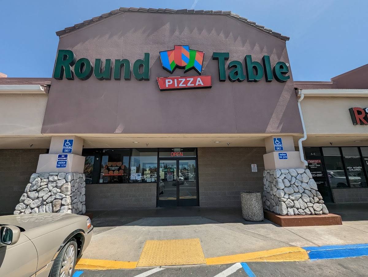 Round Table Pizza