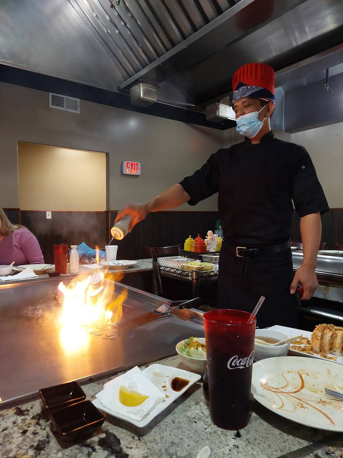 Umi Sushi & Hibachi Grill restaurant in Chalmette - photo 4