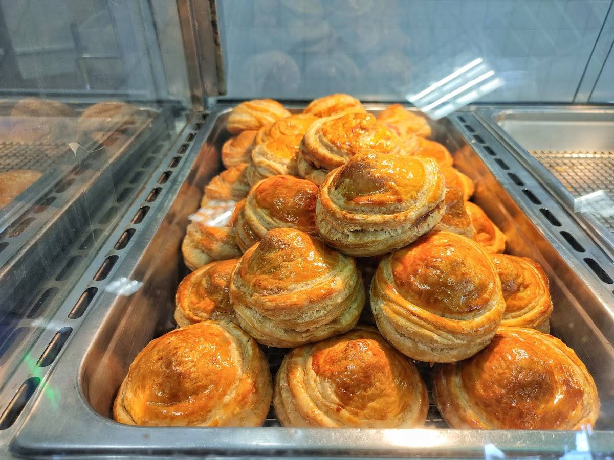 Lee's Sandwiches restaurant in Houston - photo 2