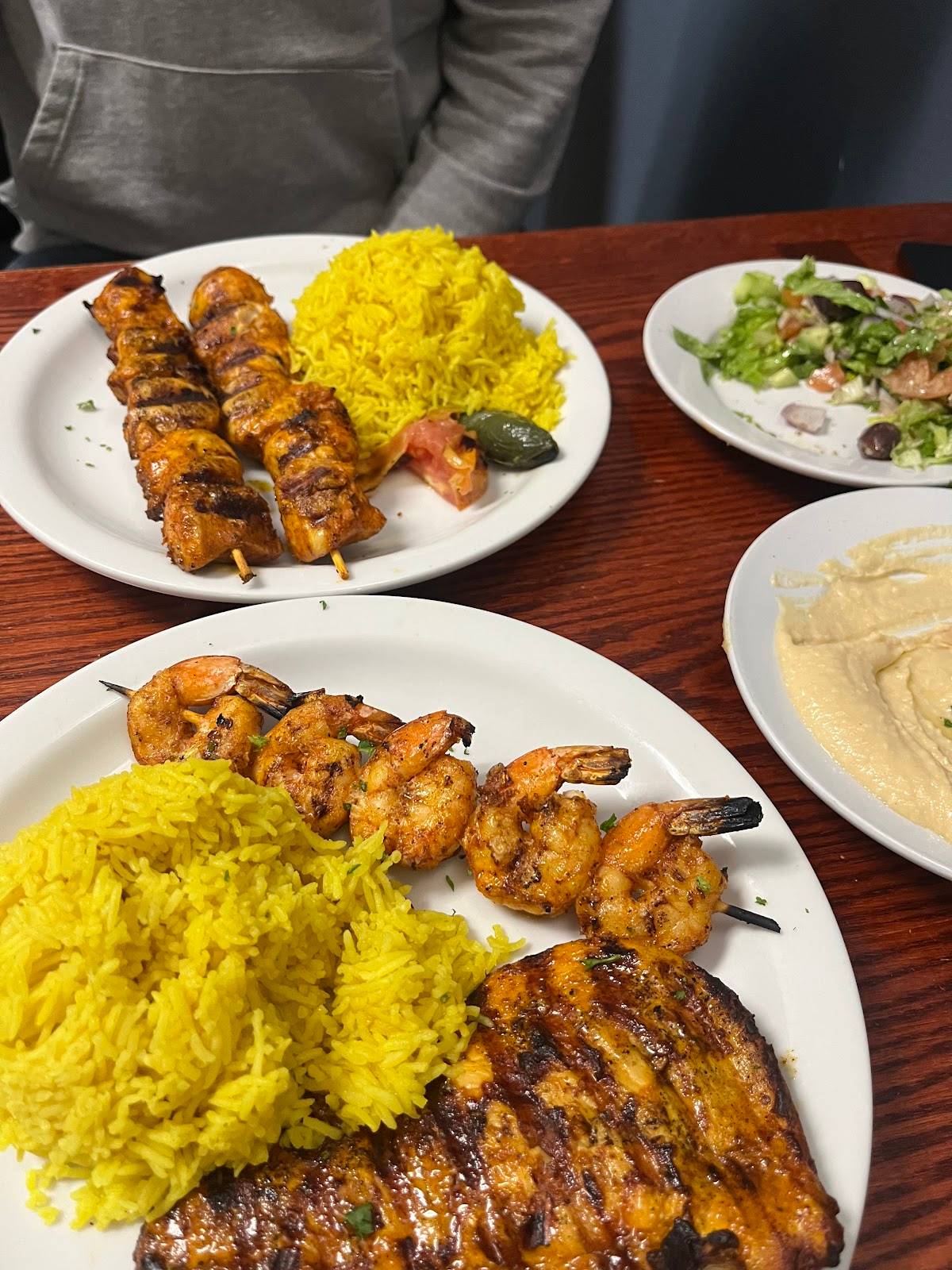 Hummus House restaurant in Hawthorne - photo 3