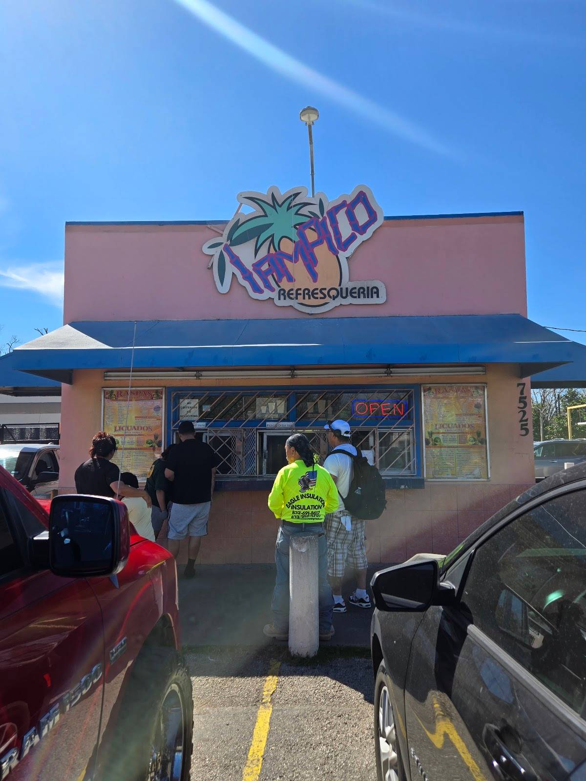Tampico Refresqueria restaurant in Houston - photo 4