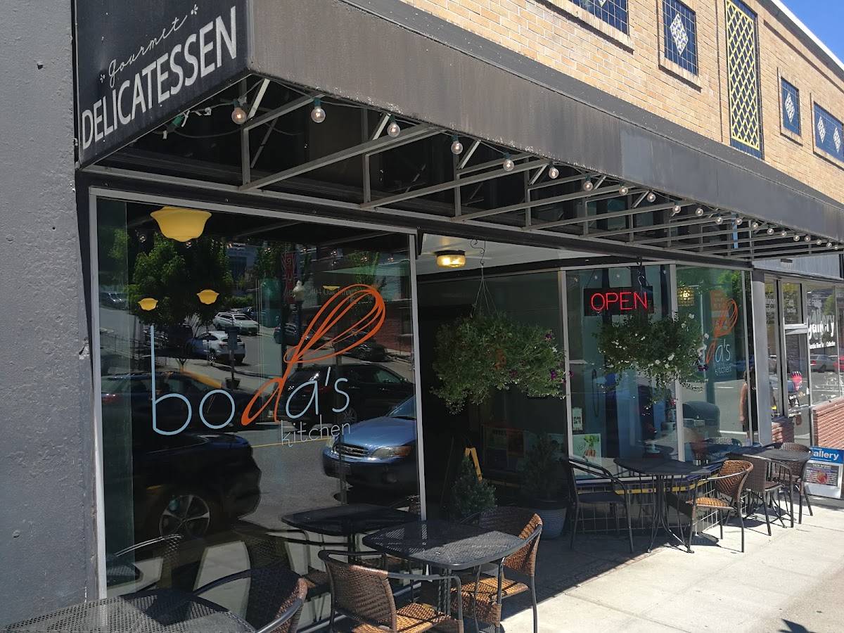 Boda's Kitchen restaurant in Hood River - photo 3