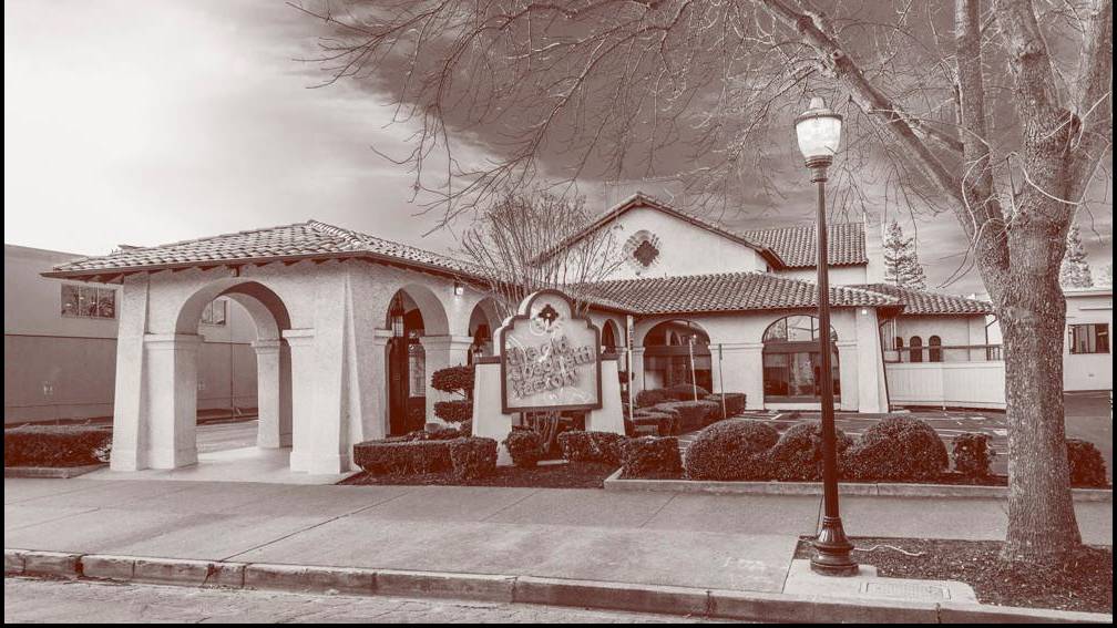 The Old Spaghetti Factory restaurant in Sacramento - photo 3