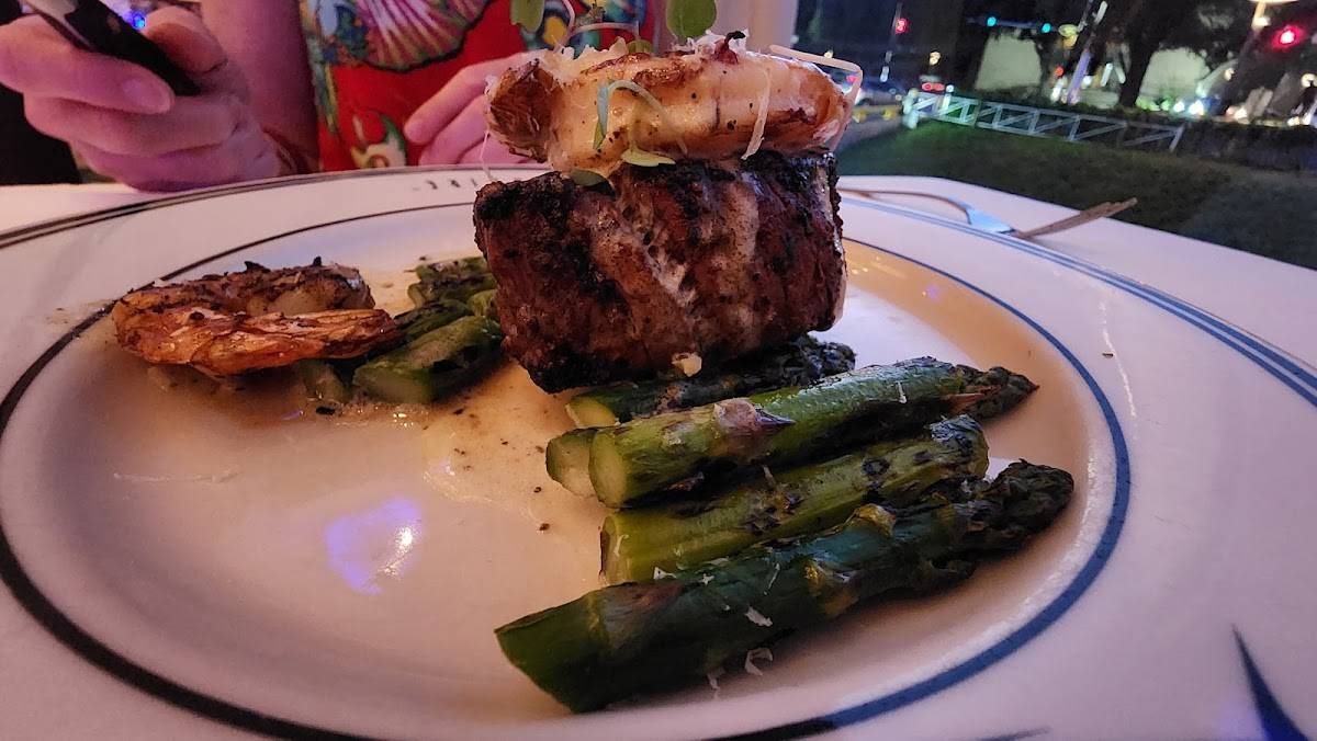 The Oceanaire Seafood Room restaurant in Houston - photo 5