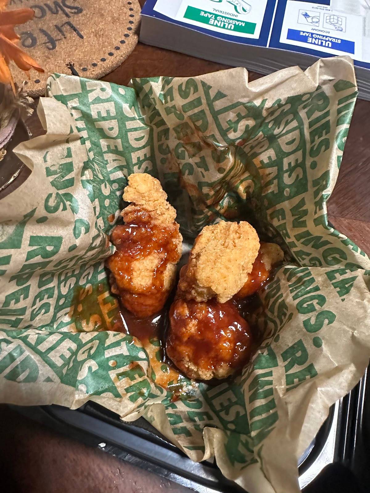 Wingstop restaurant in Portland - photo 5