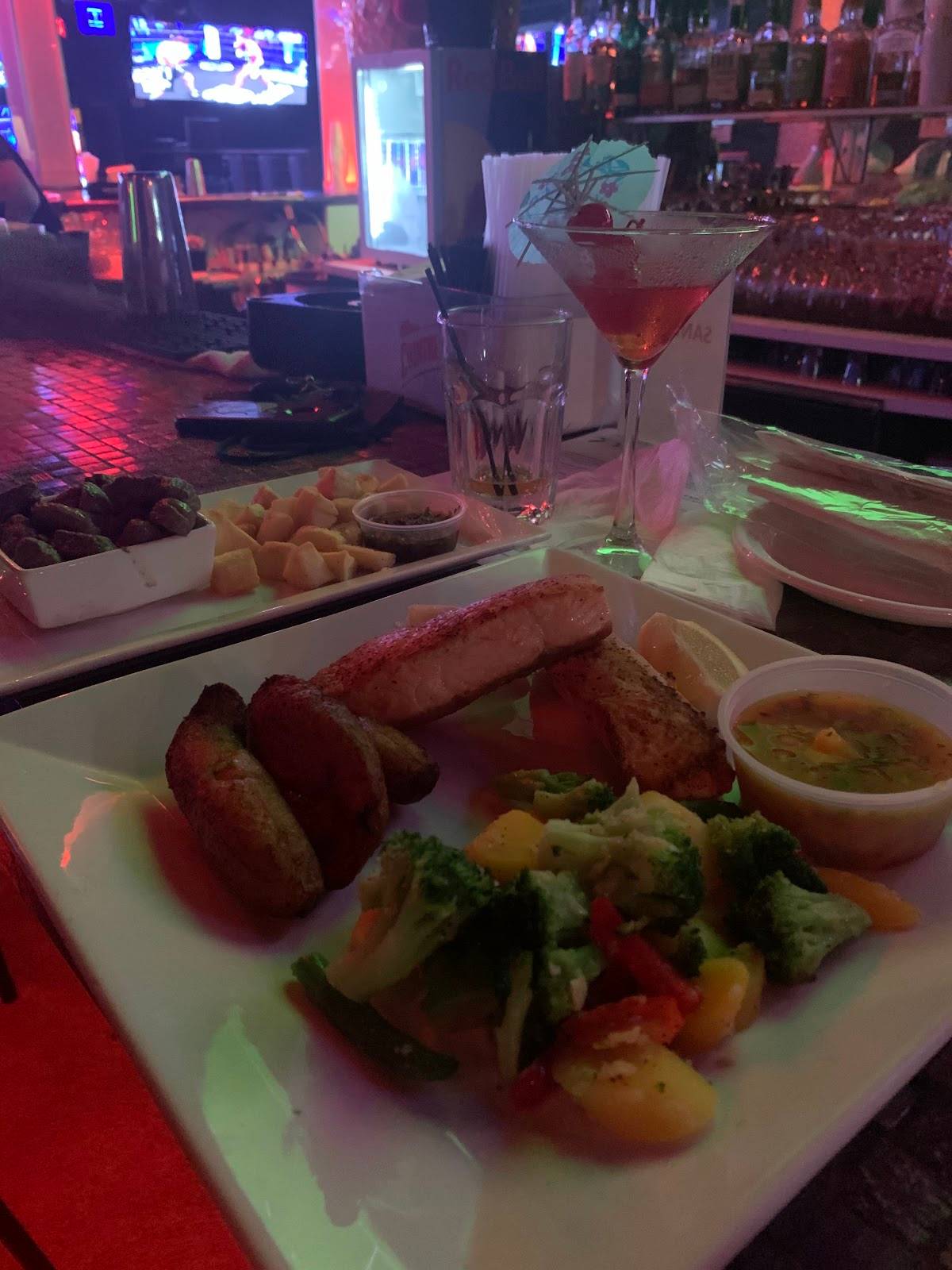 SPICE CLUB HOLLYWOOD restaurant in Hollywood - photo 4