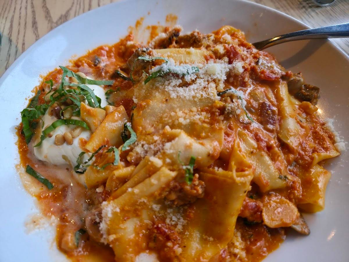 Pasta Moon restaurant in Half Moon Bay - photo 4