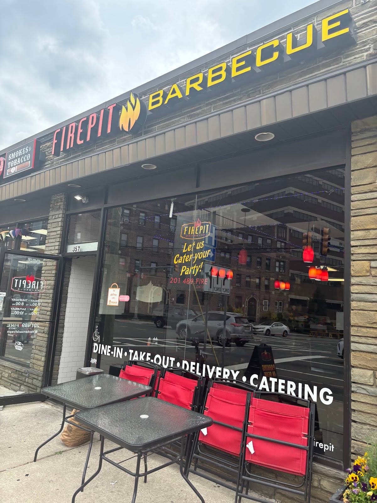 Fire Pit BBQ restaurant in Hackensack - photo 3