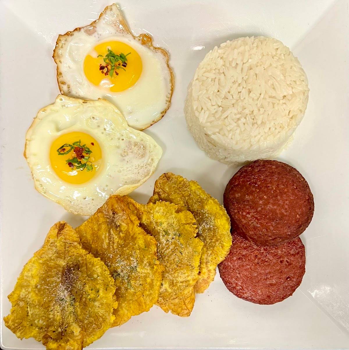 Mambo Latin Kitchen - Cuban Peruvian restaurant in Rutherford - photo 2