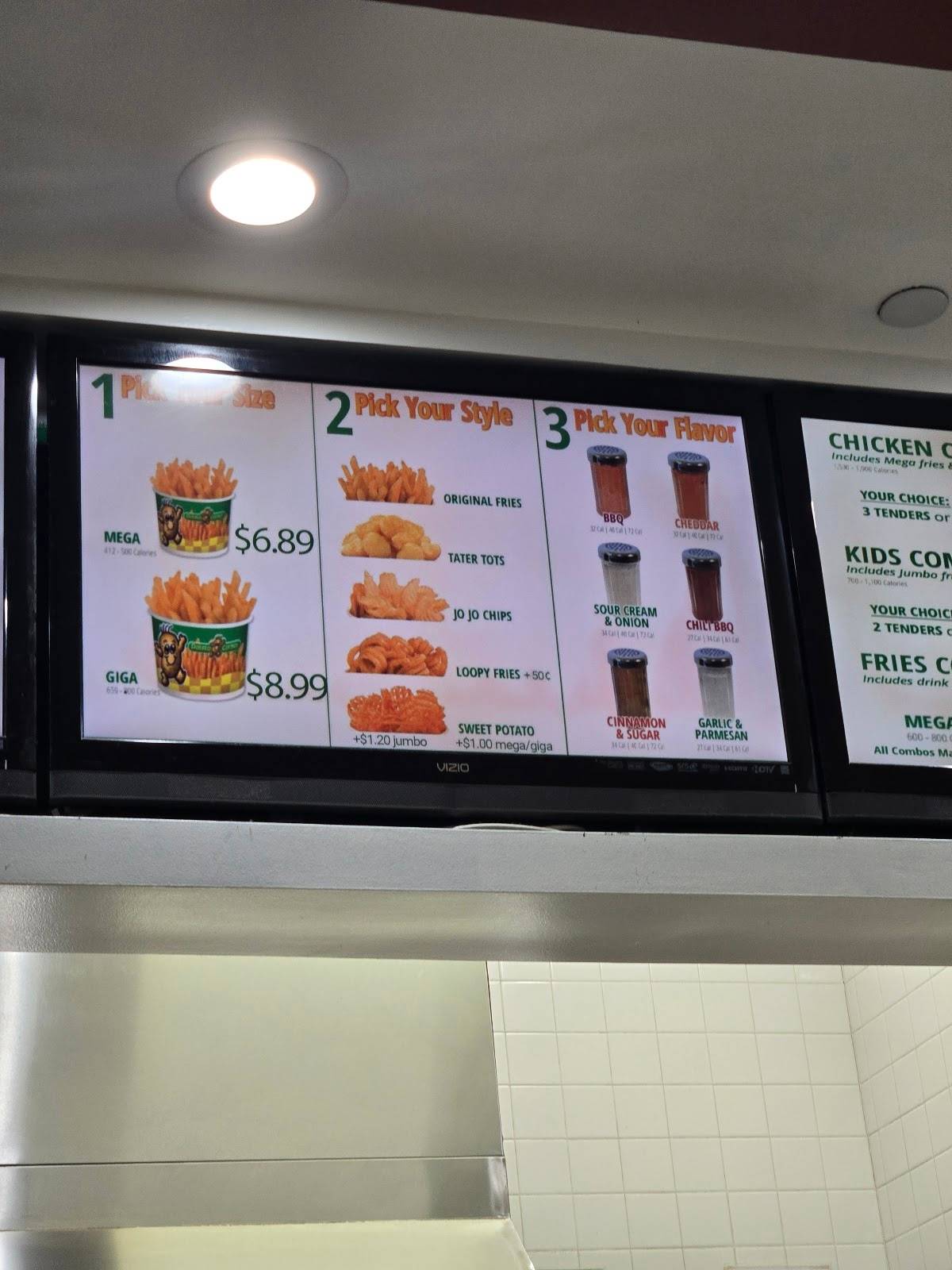 Westfield Plaza Bonita restaurant in National City - photo 5